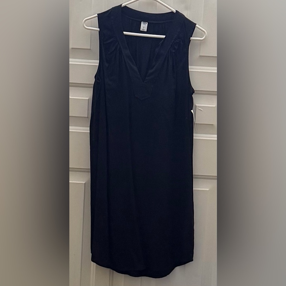 Old Navy Black Sleeveless Shift Dress Small Petite NWT